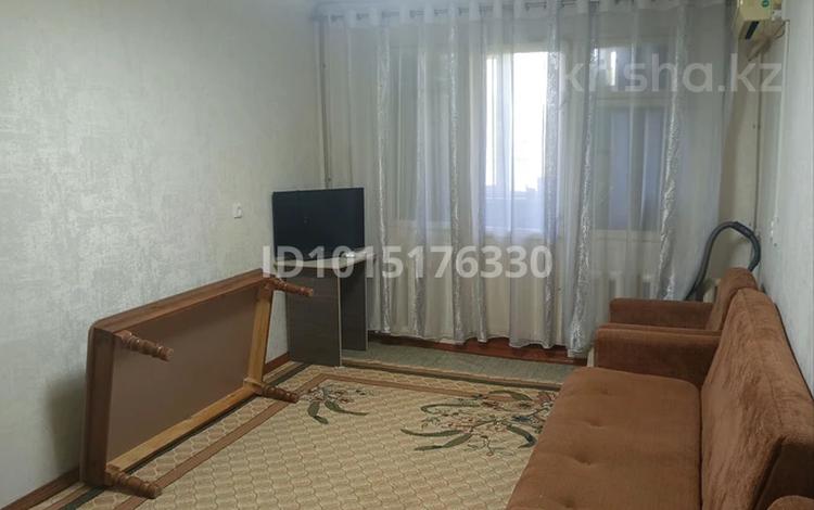 2-бөлмелі пәтер · 45 м² · 3/5 қабат, 11-шағынаудан, Торекулова 204 — угол Уалиханова, Торекулова, бағасы: 18.5 млн ₸ в Шымкенте, Енбекшинский р-н — фото 2
