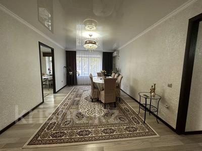4-комнатная квартира, 80 м², 2/9 этаж, Абая 112 — Универмага за 26.2 млн 〒 в Уральске