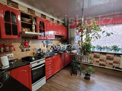Отдельный дом · 4 комнаты · 130 м² · 20 сот., Иртышская 14 за 30 млн 〒 в Аксу
