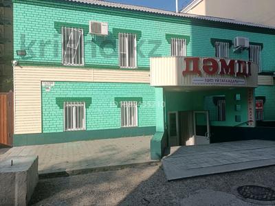 Свободное назначение, магазины и бутики, склады, общепит, салоны красоты, образование · 80 м² за 400 000 〒 в Семее