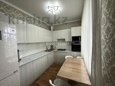 Продажа квартир в Карагандинской обл.: 3-комнатная квартира · 73 м² · 2/4 этаж, Караганды 24 — ул. Республики за 20.5 млн 〒 3-комнатная квартира · 73 м² · 2/4 этаж, Караганды 24 — ул. Республики за 20.5 млн 〒 в Темиртау