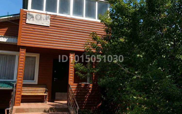 Дом · 3 комнаты · 130 м², Герцена 58/42 — Напротив жк Австрийский за 35 000 ₸ в Костанае — фото 2