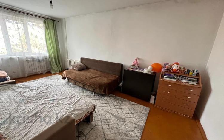 2-комнатная квартира · 56 м² · 2/5 этаж, Гоголя за 18.7 млн 〒 в Петропавловске — фото 2
