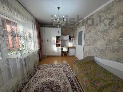 4-комнатная квартира · 117.5 м² · 4/10 этаж, молдагуловой за 35 млн ₸ в Актобе