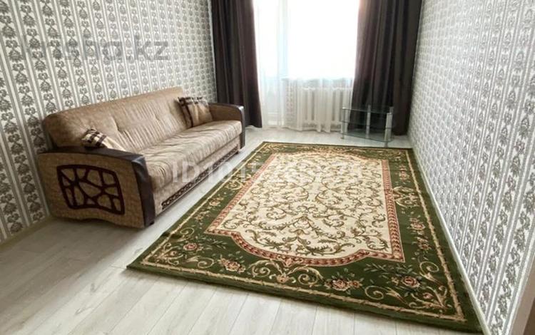 1-комнатная квартира · 37 м² · 2/9 этаж, мкр Кунаева 4 за 140 000 ₸ в Уральске — фото 2