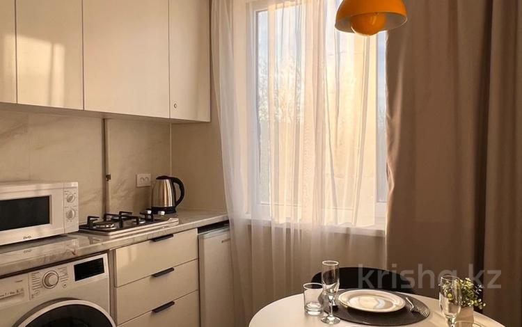 1-комнатная квартира · 38 м² · 4/5 этаж, Абая 54 за 18 000 〒 в Уральске, мкр Школьник — фото 20