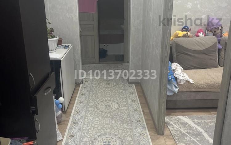 4-комнатная квартира · 80 м² · 9/9 этаж, Энергетик 1 за 300 000 ₸ в Семее — фото 2