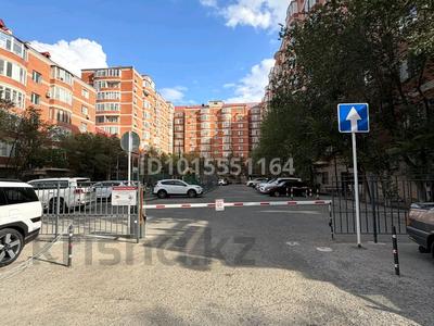 3-бөлмелі пәтер · 130 м² · 10/10 қабат, микрорайон Авангард-2 11Б, бағасы: 42 млн ₸ в Атырау, мкр Авангард-2