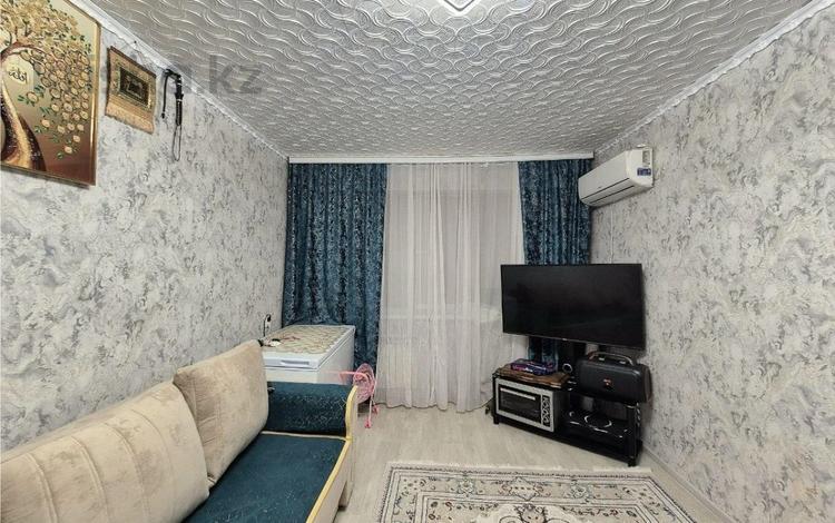 2-комнатная квартира · 44.8 м² · 4/5 этаж, 6 МКР за 9.6 млн ₸ в Темиртау — фото 2