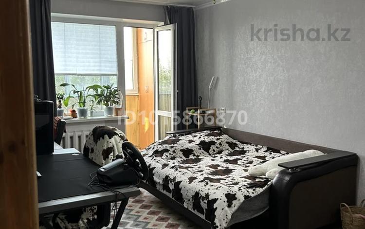 1-комнатная квартира · 29.4 м² · 4/5 этаж, Пришахтинск, Металлистов 40 за 12 млн ₸ в Караганде, Алихана Бокейханова р-н — фото 2