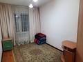 2-комнатная квартира, 47.2 м², 4/5 этаж помесячно, мкр Аксай-3Б 15 за 200 000 〒 в Алматы, Ауэзовский р-н — фото 8
