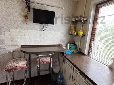 3-комнатная квартира · 47 м² · 3/5 этаж, Есет Батыра за 14.5 млн 〒 в Актобе