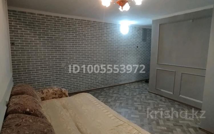 2-комнатная квартира · 66 м² · 2/5 этаж, Мамыш улы 11 — Центральная аптека за 35 000 ₸ в Семее — фото 2