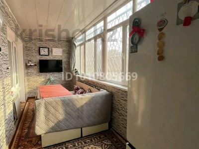 2-бөлмелі пәтер · 57.7 м² · 2/4 қабат, Воладарский 25дом 36, бағасы: 18 млн ₸ в Шымкенте, Аль-Фарабийский р-н