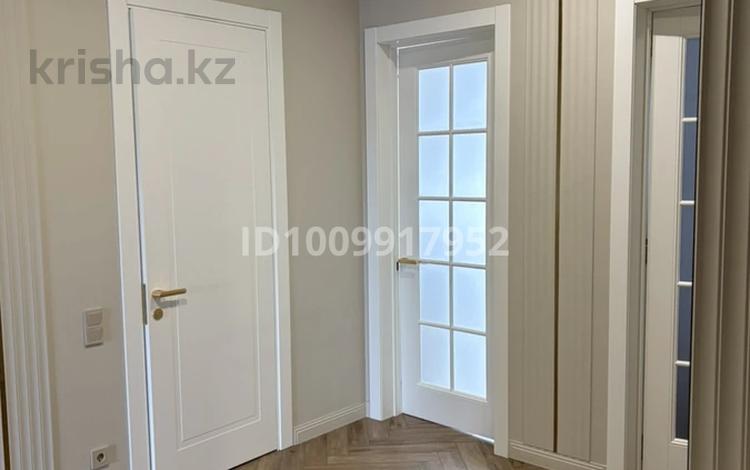 3-бөлмелі пәтер · 125 м² · 4/4 қабат, Абая 17, бағасы: 850 000 ₸ в Уральске — фото 2