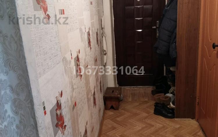 2-комнатная квартира, 45 м², 4/4 этаж, Валиханова 8 за 8 млн 〒 в Темиртау — фото 2
