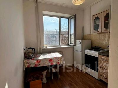 2-бөлмелі пәтер · 43 м² · 4/5 қабат, 342 квартал, бағасы: 15 млн ₸ в Семее