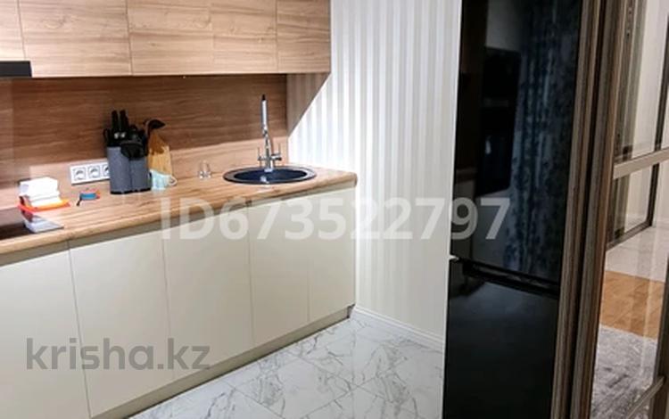 1-комнатная квартира · 39.4 м² · 3/9 этаж, Аскарова Асанбая 21/20 за 300 000 〒 в Алматы — фото 9