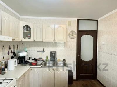 3-бөлмелі пәтер, 60 м², 5/5 қабат, мкр Орбита-3 16, бағасы: 32.9 млн 〒 в Алматы, Бостандыкский р-н