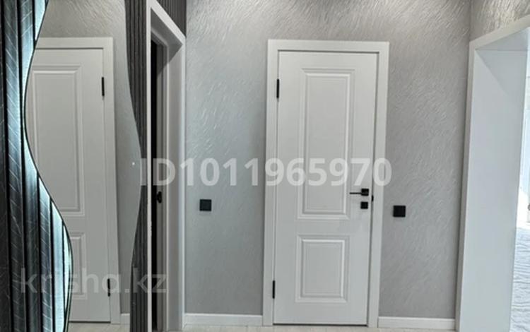 3-комнатная квартира · 80 м² · 5/12 этаж, мкр Алгабас, Омарова 1 за 330 000 ₸ в Алматы, Алатауский р-н — фото 2