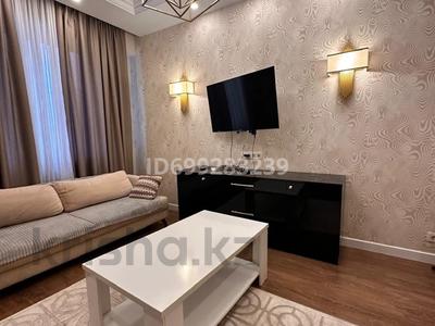 1-комнатная квартира · 45 м² · 8/12 этаж, Гагарина 287/1 — Сдается однокомнатная квартира на против ТРЦ Мега порядочным людям. Все в шаговой доступности, торговый центр Мега, Парк первого президента, кофейни, рестораны, аптеки, мед центы, супермаркет круглосуточный Магнум и т д Цена может варьироваться от количества часов за 3 000 ₸ в Алматы, Бостандыкский р-н