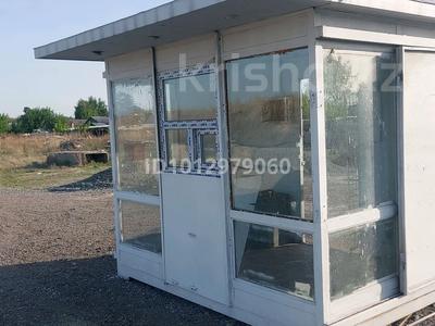 Дүкендер мен бутиктер · 8 м², бағасы: 400 000 ₸ в Караганде, Алихана Бокейханова р-н
