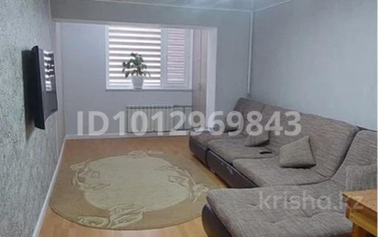 2-комнатная квартира · 50.3 м² · 2/5 этаж, 4-й мкр 41 за 120 000 ₸ в Актау — фото 2