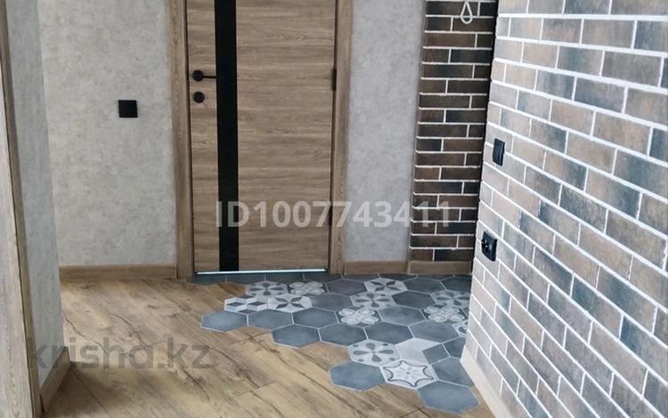 1-комнатная квартира · 50 м² · 4/9 этаж, Кеменгер 36 за 18 000 ₸ в Уральске — фото 2