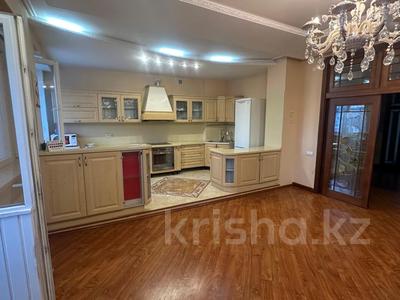 4-комнатная квартира · 186 м² · 13/13 этаж, Достык 14 за 500 000 ₸ в Астане, Есильский р-н