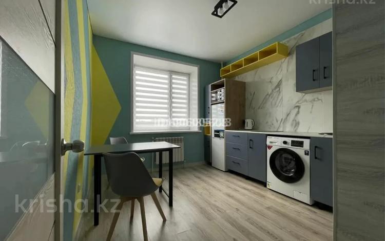 1-бөлмелі пәтер · 55 м², Юбилейный, Мкр. Береке 60, бағасы: 150 000 ₸ в Костанае — фото 2