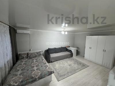 1-комнатная квартира · 32 м² · 2/5 этаж, Жидебай батыра 7 за 15 000 ₸ в Балхаше