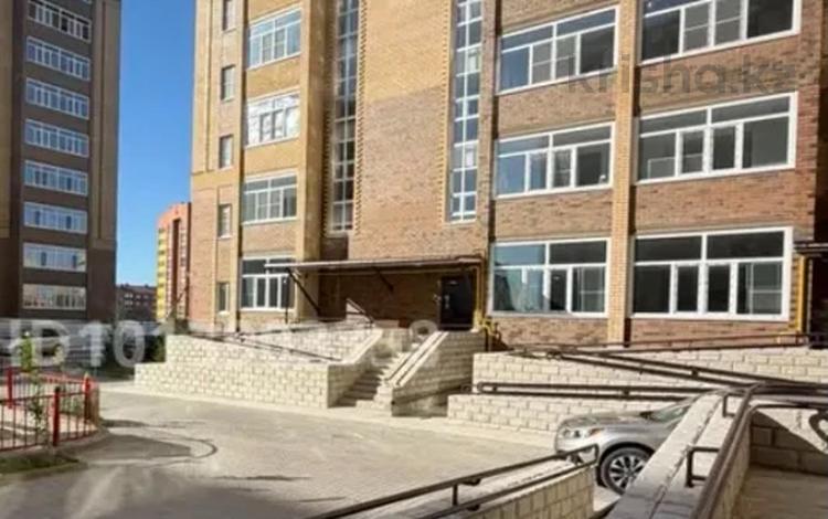 3-комнатная квартира · 98.8 м² · 8/9 этаж, мкр. Алтын орда за 37 млн ₸ в Актобе — фото 5