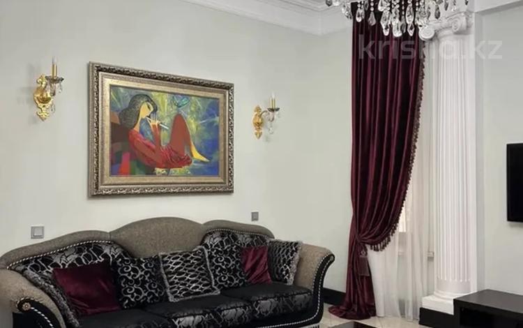 Отдельный дом · 5 комнат · 450 м² · 10 сот., мкр Юбилейный за 2.8 млн ₸ в Алматы, Медеуский р-н — фото 2