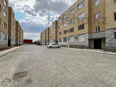 2-бөлмелі пәтер, 72 м², 2/4 қабат, мкр Сарыкамыс-2, Жарык 14, бағасы: 18 млн 〒 в Атырау, мкр Сарыкамыс-2