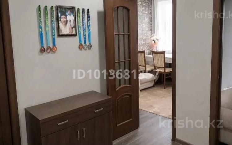 2-комнатная квартира · 55 м² · 1/3 этаж, мкр Фёдоровка 2/1 — Вагонная за 130 000 ₸ в Караганде, Казыбек би р-н — фото 2