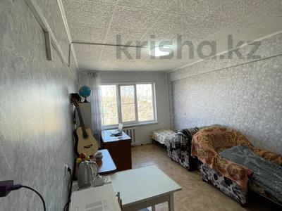 1-комнатная квартира, 17 м², 5/5 этаж, Шакарима 150 за 3.5 млн 〒 в Усть-Каменогорске