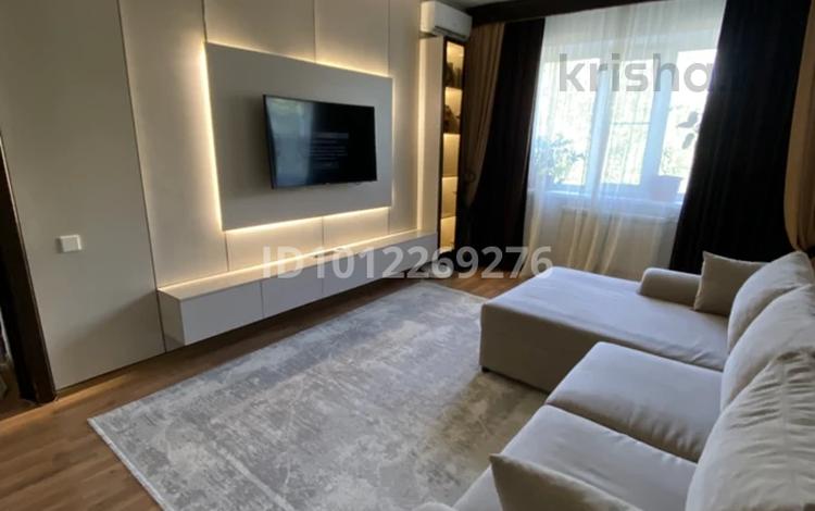 3-комнатная квартира · 65 м² · 3/5 этаж, мкр Тастак-2 — Тлендиева 34 за 46 млн ₸ в Алматы, Алмалинский р-н — фото 2