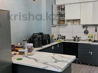 3-комнатная квартира · 70 м² · 1/5 этаж, мкр Акбулак — Хан Шатыр за 40 млн ₸ в Алматы, Алатауский р-н