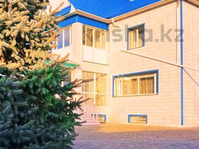 Дом · 8 комнат · 640 м², Озерная 1/3 за 150 000 〒 в Костанае