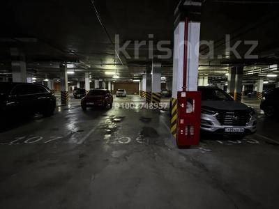 Паркинг · 15.5 м² · Аль-Фараби 11, 11/1 — Пересечение Бухар жырау - Аль-фараби, бағасы: 40 000 ₸ в Астане, Есильский р-н