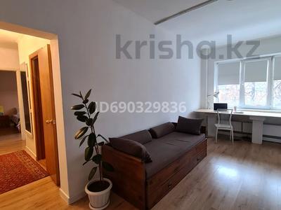 2-комнатная квартира · 52 м² · 2/9 этаж, Жандосова 34а за 330 000 ₸ в Алматы, Бостандыкский р-н
