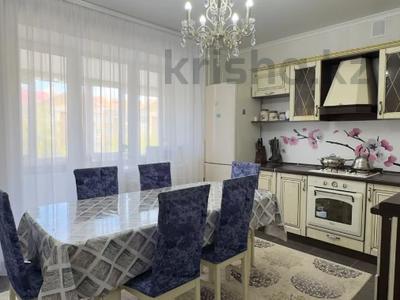 4-комнатная квартира · 136 м² · 4/5 этаж, мкр. Алтын орда, Тауелсиздик 1 за 53 млн ₸ в Актобе