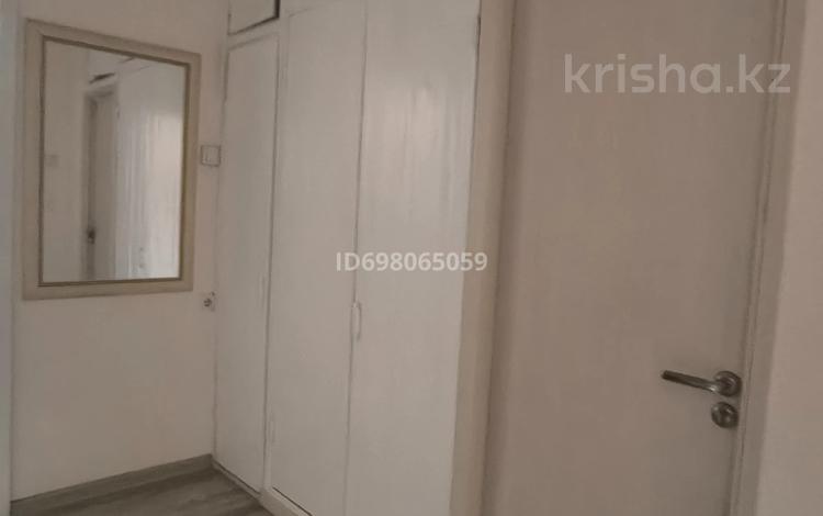 1-комнатная квартира · 36 м² · 2/9 этаж, Айманова — Угол Джандосова за 220 000 ₸ в Алматы, Бостандыкский р-н — фото 2