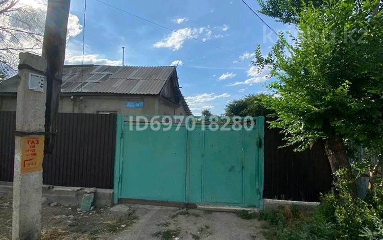 Жеке үй · 2 бөлме · 38 м² · 6 жүзд., Менделеева 28, бағасы: 18 млн ₸ в Таразе — фото 2