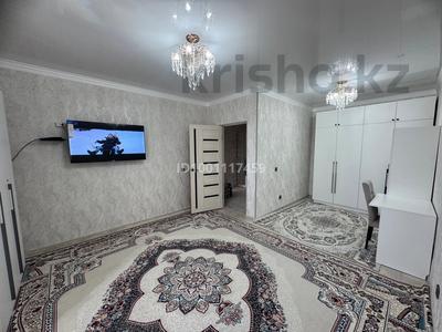 Пәтерлер в Туркестанской обл.: 1-бөлмелі пәтер · 48 м² · 3/7 қабат, 9 көше — Тұран мол, Конгресс хол, бағасы: 19.5 млн 〒 1-бөлмелі пәтер · 48 м² · 3/7 қабат, 9 көше — Тұран мол, Конгресс хол, бағасы: 19.5 млн 〒 в Туркестане