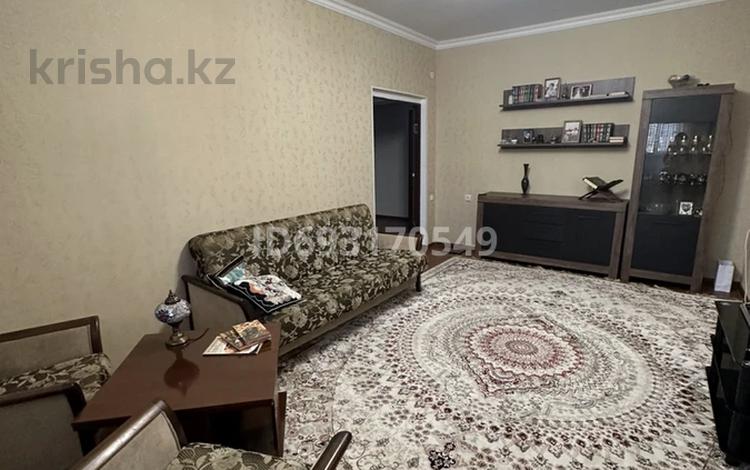 3-комнатная квартира, 71.6 м², 4/5 этаж, Есимхан за 23.5 млн 〒 в  — фото 2