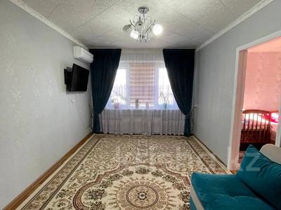 3-комнатная квартира, 68 м², 2/5 этаж, мкр Восток за 24.5 млн 〒 в Шымкенте, Енбекшинский р-н