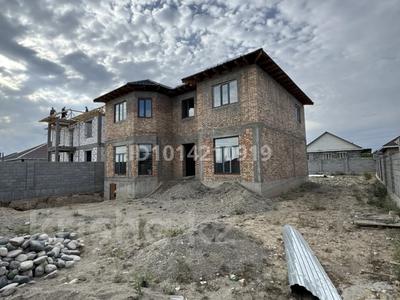Жеке үй · 7 бөлме · 240 м² · 7 жүзд., 8 9, бағасы: 55 млн ₸ в Жаркенте