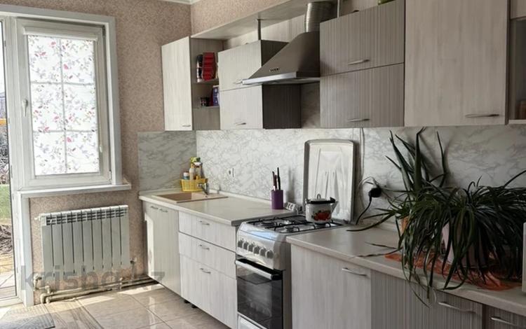 3-комнатная квартира · 74 м² · 2/2 этаж, мкр Карасу за 38 млн ₸ в Алматы, Алатауский р-н — фото 17