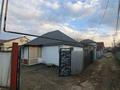 Отдельный дом · 4 комнаты · 160 м² · 5 сот., Озерная 1а за 20 млн ₸ в Аскара Токпанова (Казцик)